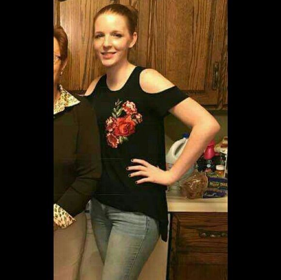 Meet your Posher, Casey - Picture 4 of 8